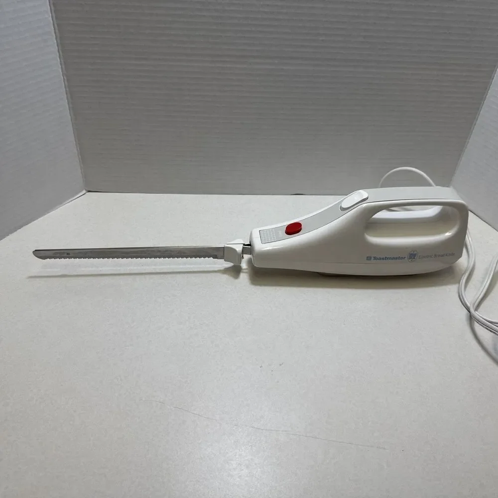 VINTAGE TOASTMASTER ELECTRIC KNIFE MODEL 61114 WORKS  - Use & Care Guide Incl.